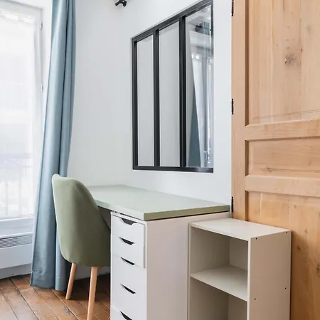 2 Pieces Confortable Metro Duroc - 6 -4p - Flat-guest *
